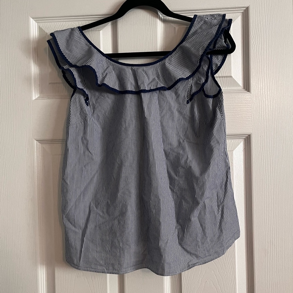 Crown & Ivy blouse, looser fit, can be dressed up or down